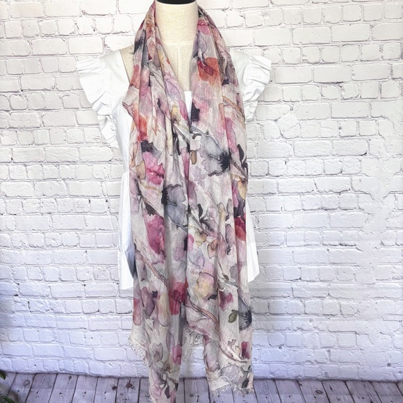 3 Multi-Colored Fashion Scarves - Picture 6 of 15